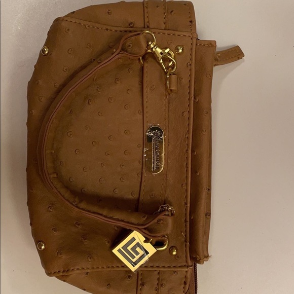 Lori Greiner pouch - Picture 2 of 7